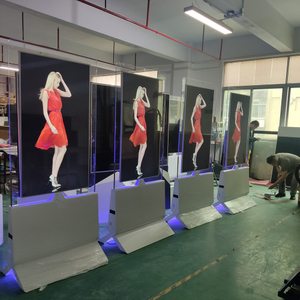 独立玻璃边缘两面 LCD 商业信息亭