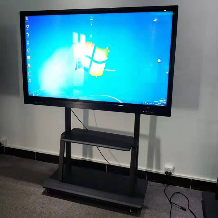 用于课堂教育的双系统 LCD 触摸屏白板